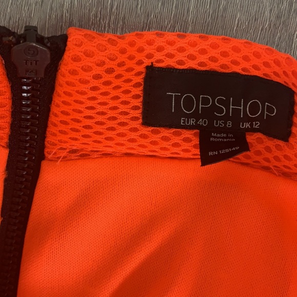 Topshop Waffled NWOT Mini Skirt - Picture 7 of 8